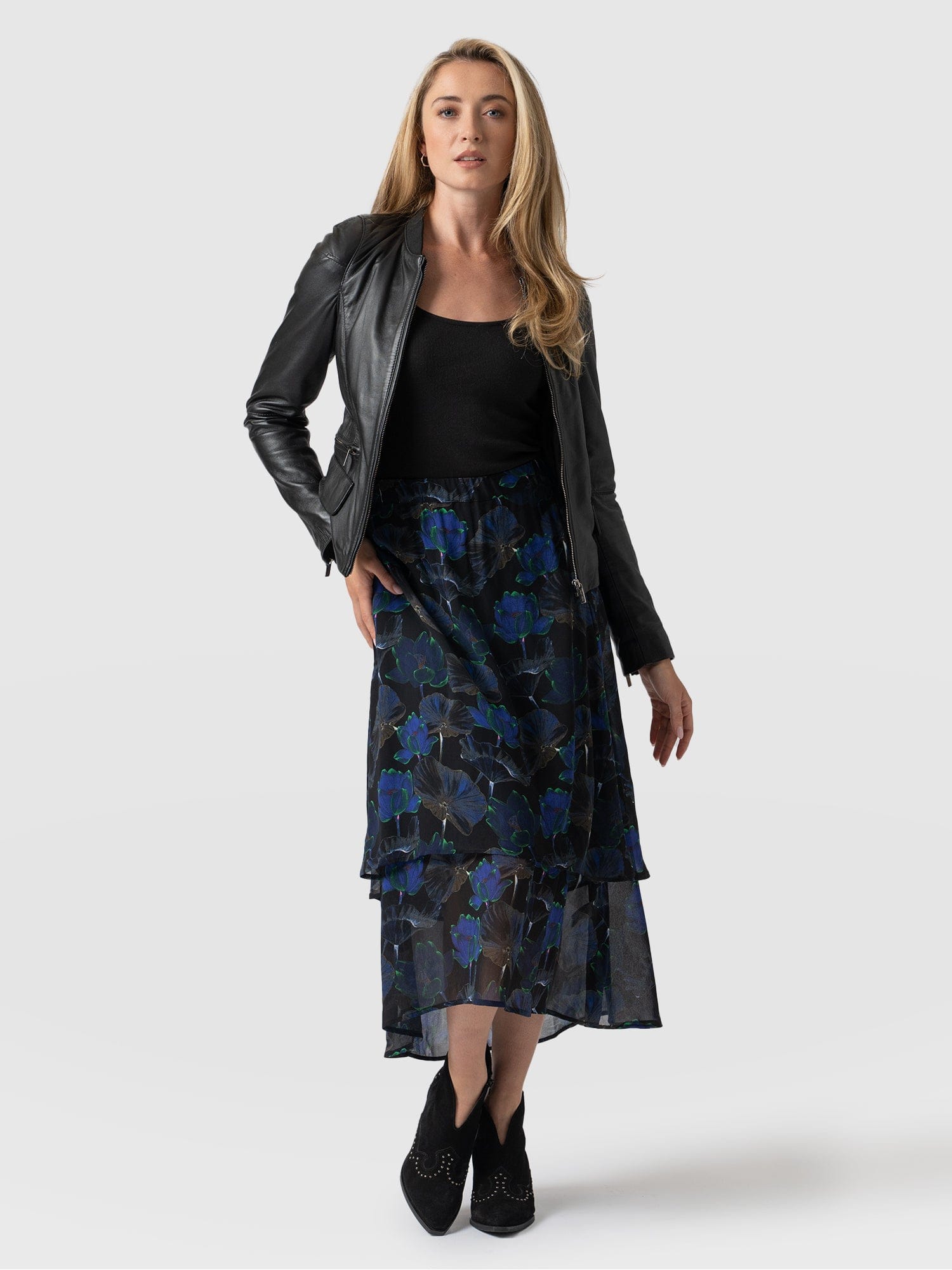 Etta Layered Skirt Blue Flora - Women's Skirts | Saint + Sofia® UK