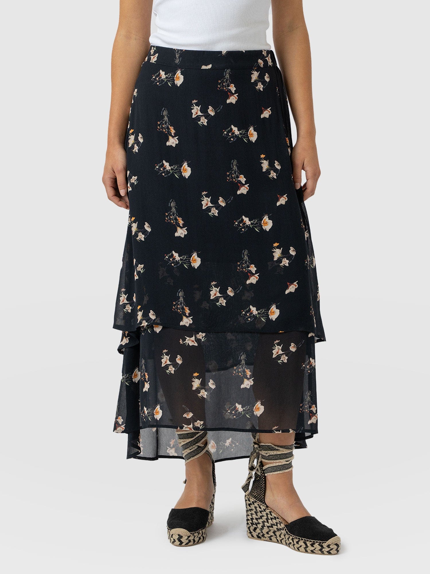 Etta Layered Skirt - Lily Gardens - Women's Skirts | Saint + Sofia® UK