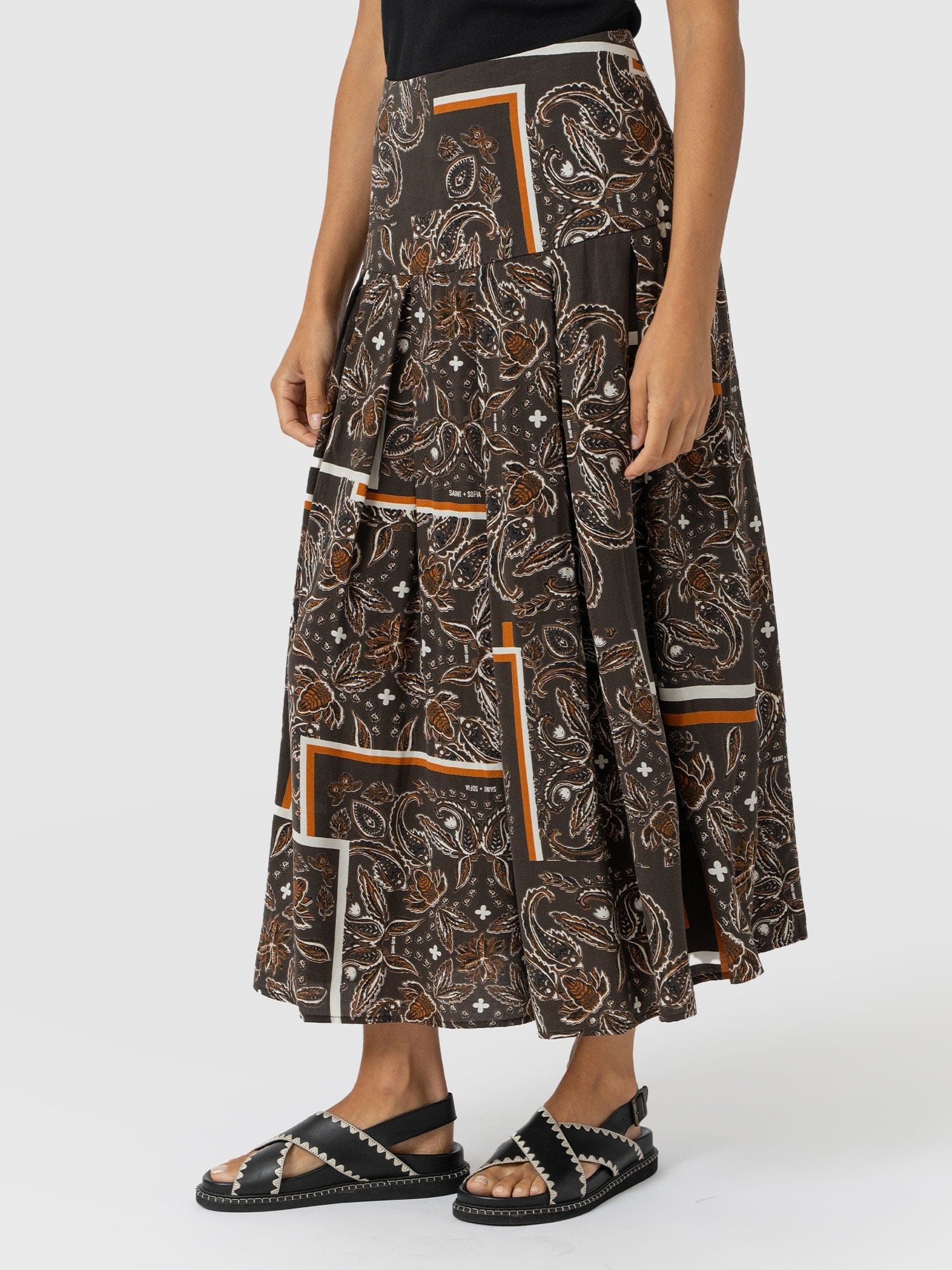Everly Pleated Skirt - Brown Paisley