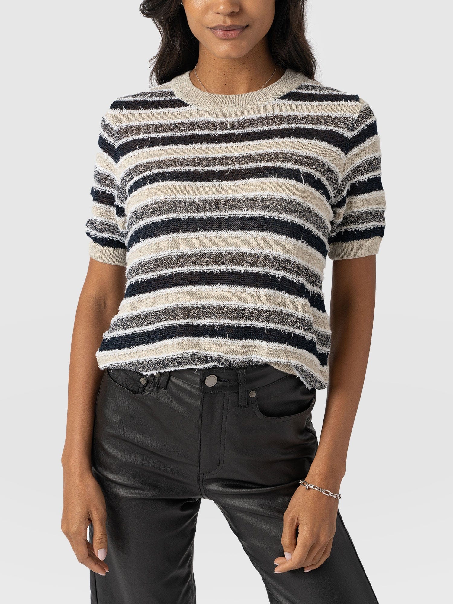 Fearne Knit Tee Blue Stripe - Women's Knitwear | Saint + Sofia® UK