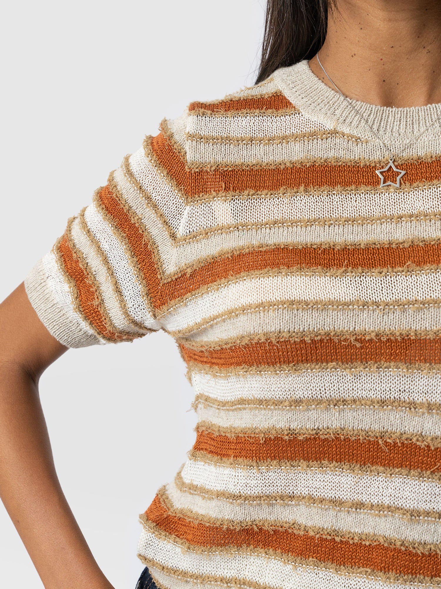 Fearne Knit Tee - Rust Stripe - Women's T-Shirts | Saint + Sofia® UK