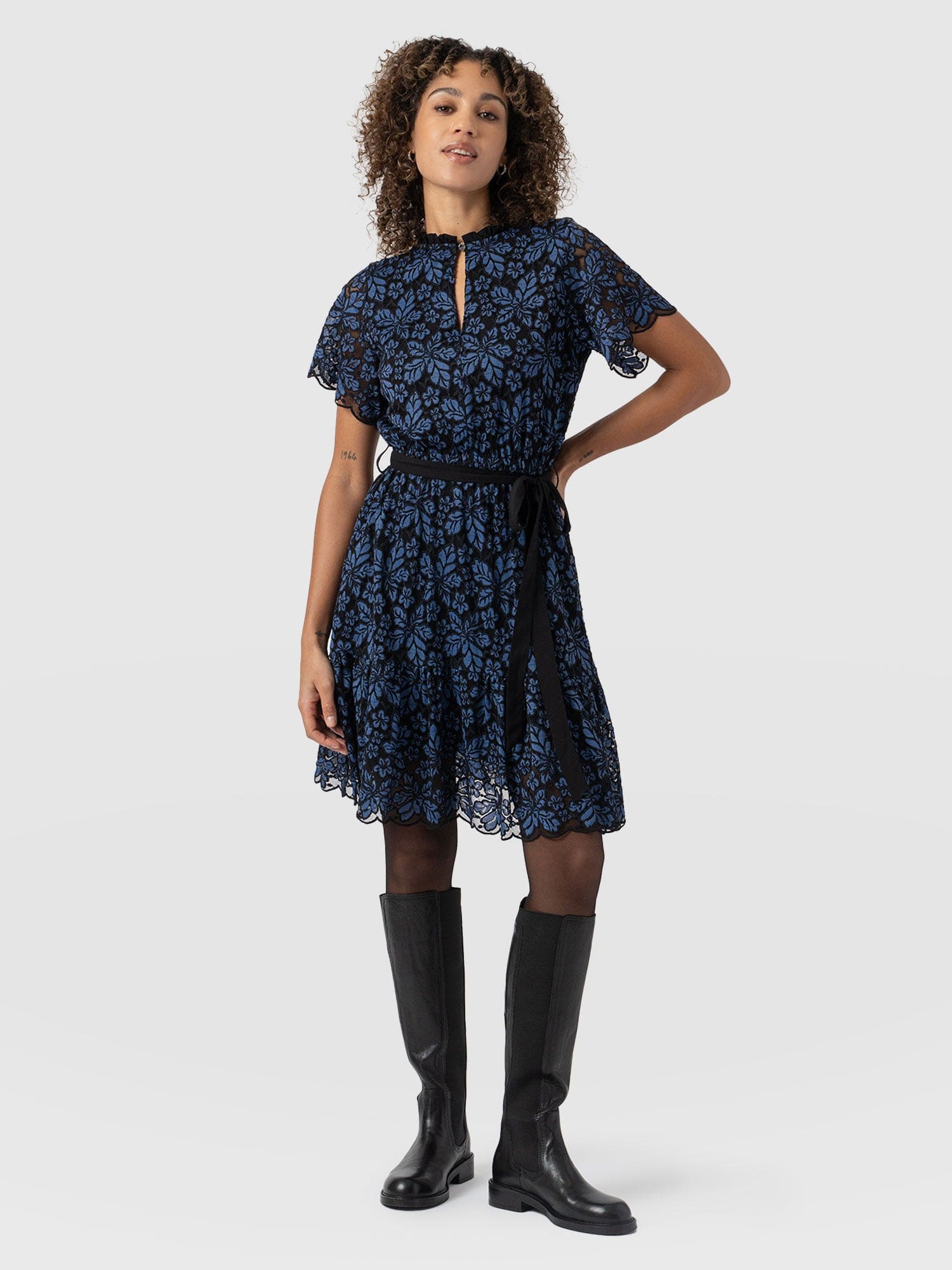 Fearne Lace Mini Dress - Blue/Black