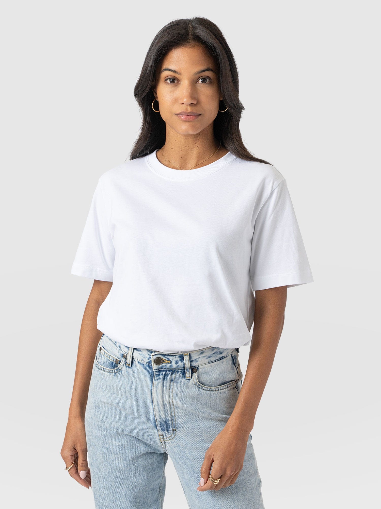 Finsbury Crew Neck Tee White - Women's T-Shirts | Saint + Sofia® UK