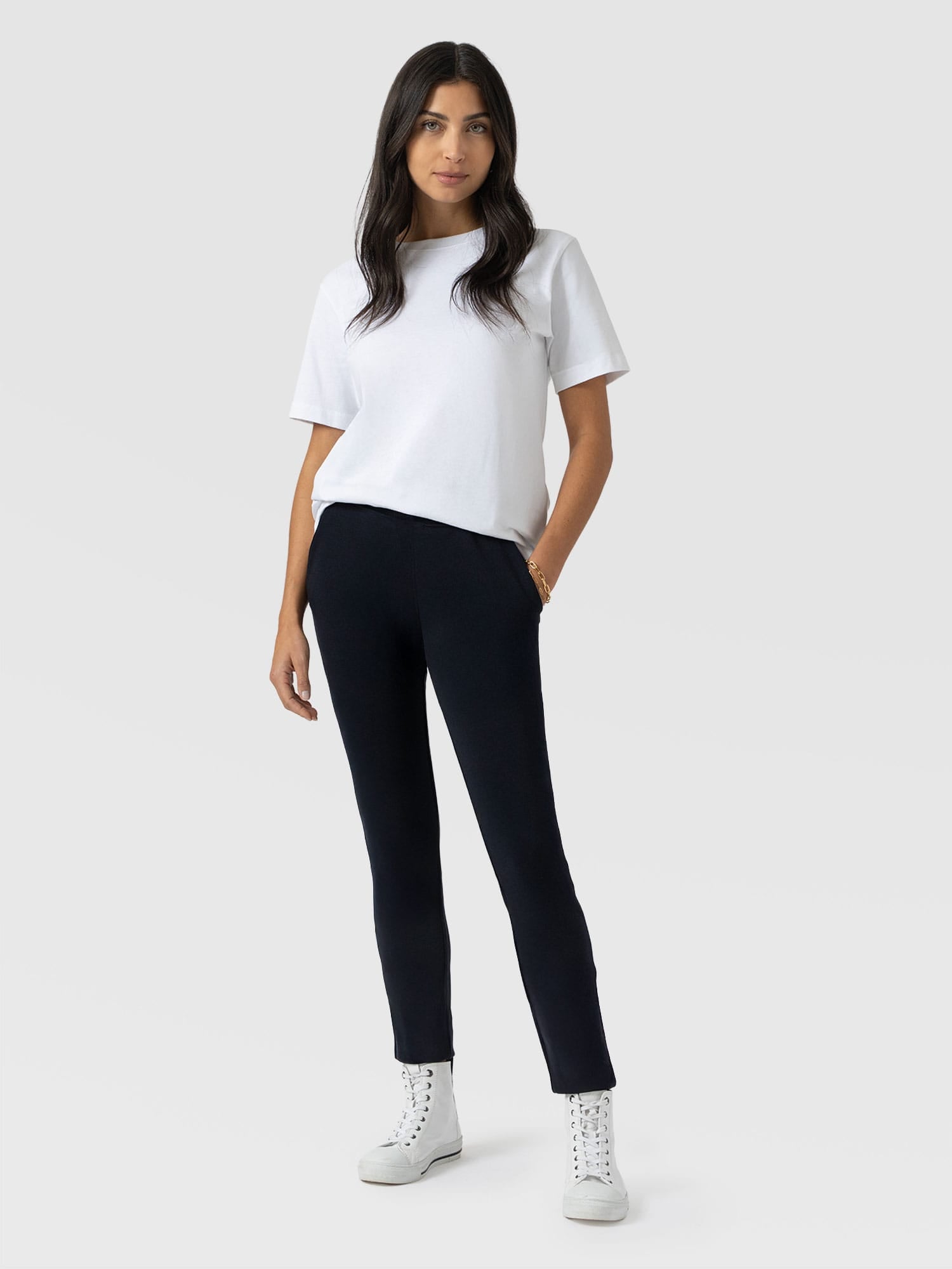 Finsbury Pant Navy - Women's Trousers | Saint + Sofia® UK