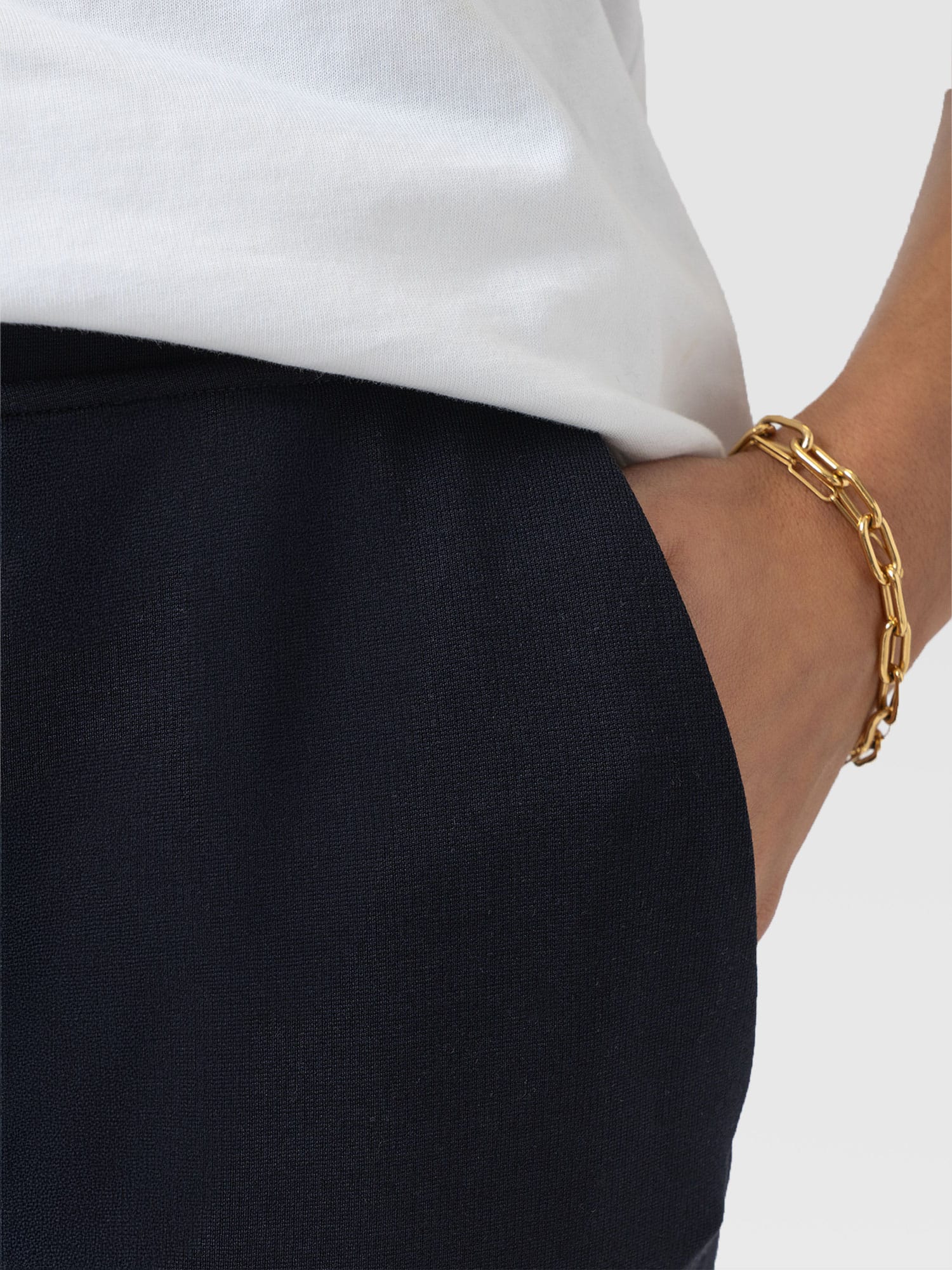 Finsbury Pant Navy - Women's Trousers | Saint + Sofia® UK