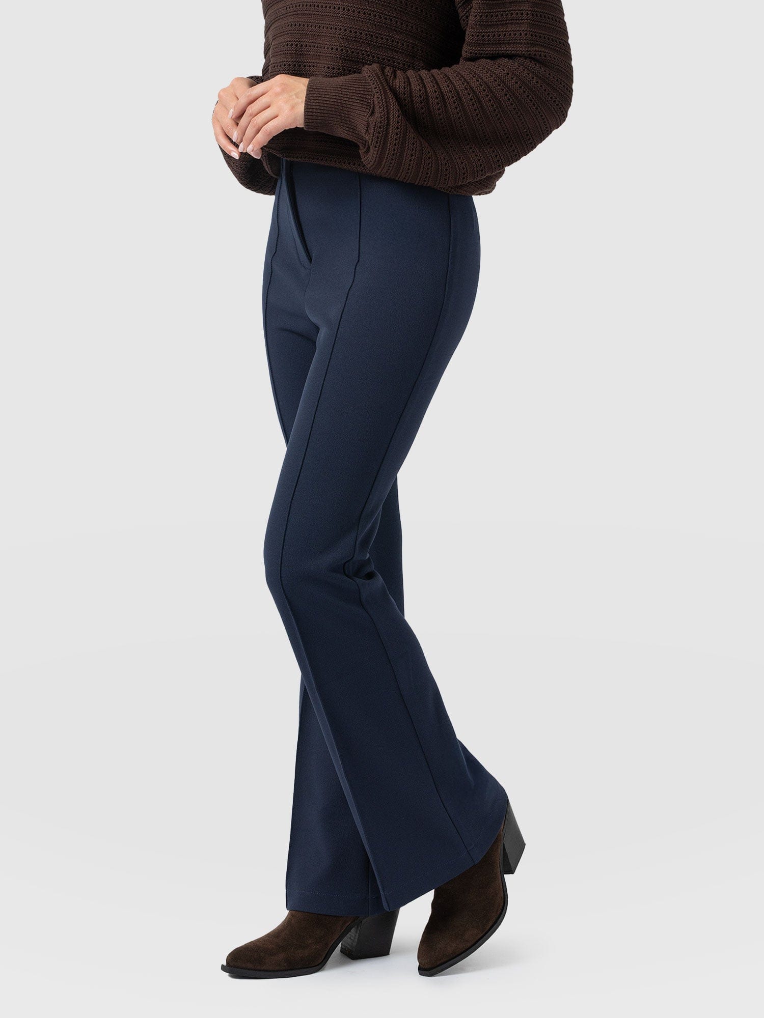Freya Flared Trouser - Navy