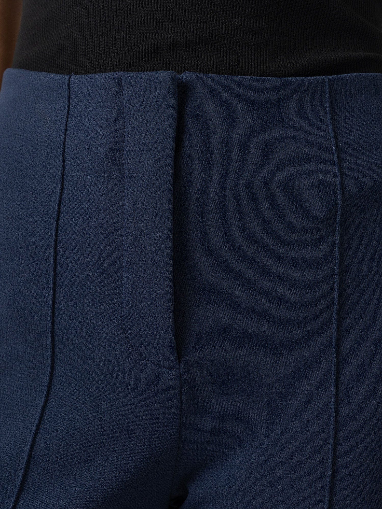 Freya Flared Trouser - Navy - Women's Trousers | Saint + Sofia UK