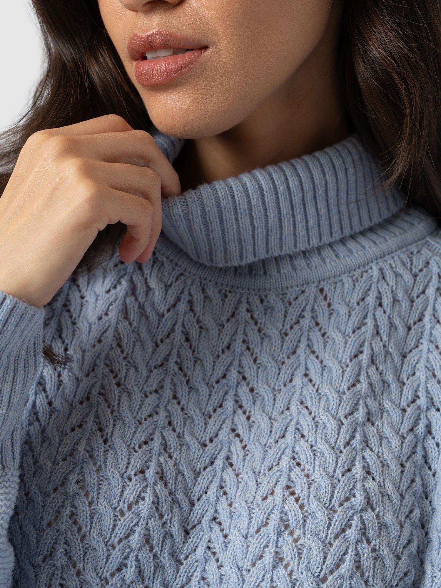 Glen Cable Knit Jumper Blue - Women's Jumpers | Saint and Sofia® UK