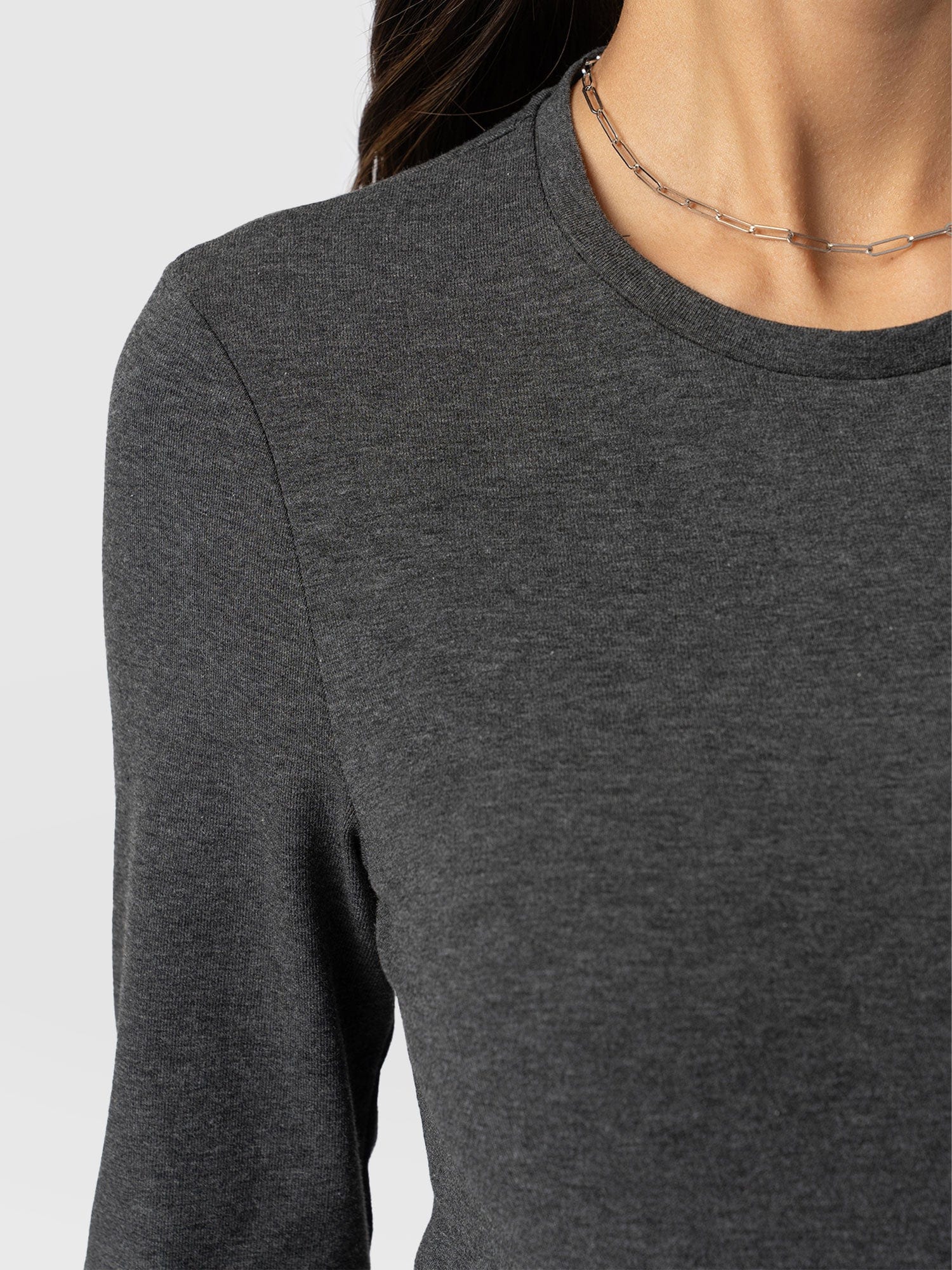 Glen Crew Neck Tee Charcoal - Women's Tops | Saint + Sofia® UK