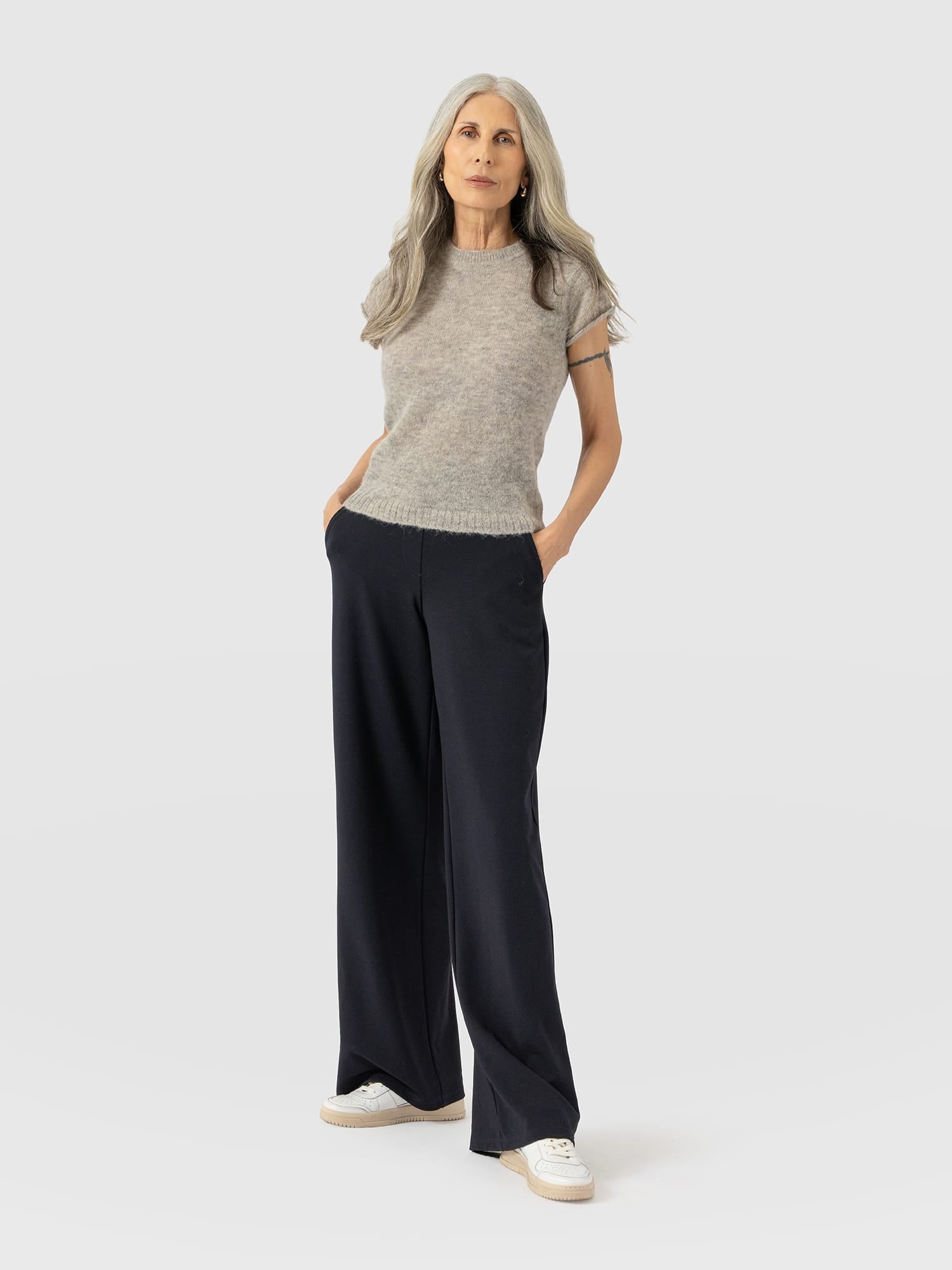 Hoxton Straight Leg Pant - Navy