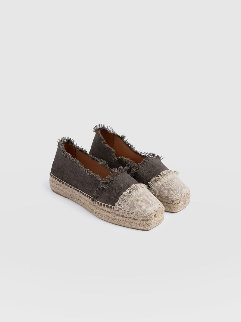Ivy Frayed Espadrille Pumps - Khaki