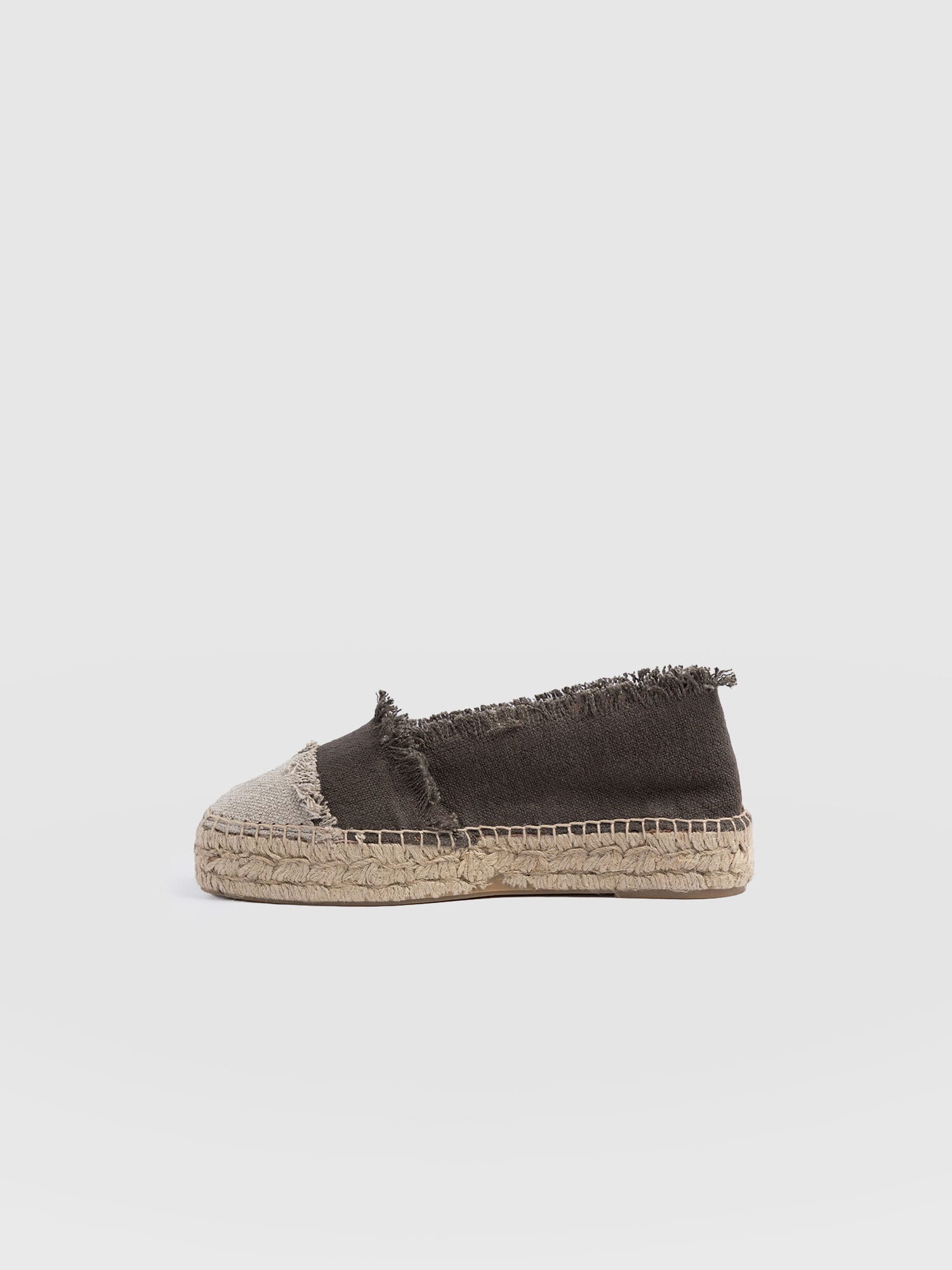 Ivy Frayed Espadrille Pumps - Khaki
