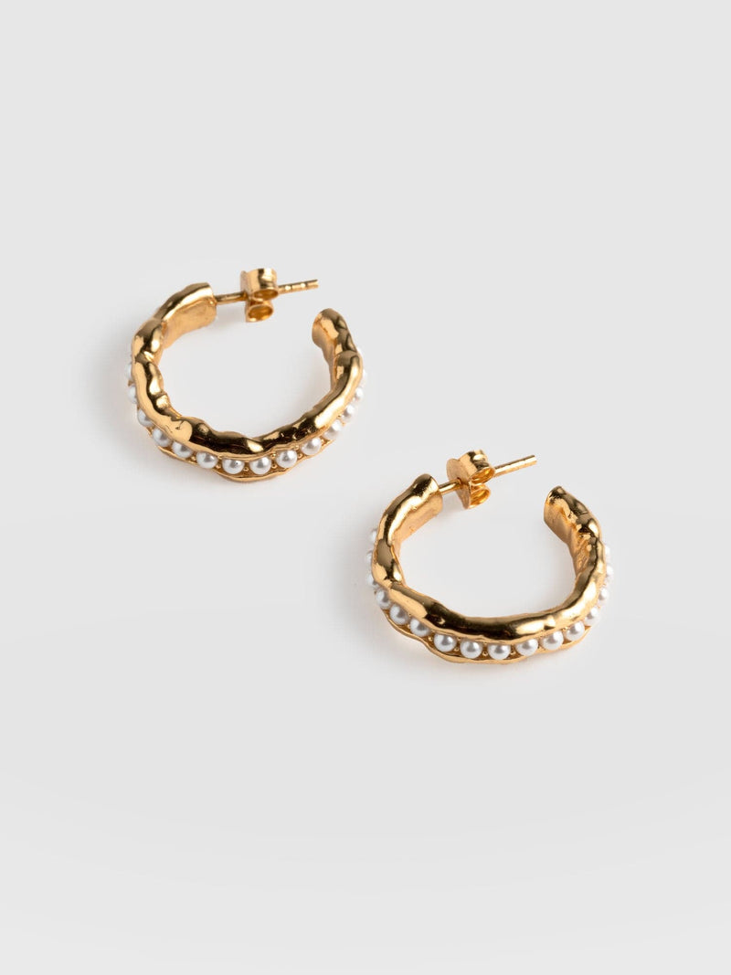 Jacqueline Molten Pearl Hoop Earrings - Gold