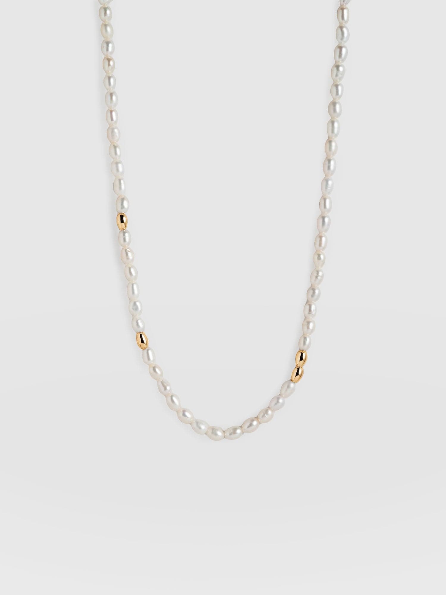 Jacqueline Pearl Necklace Gold - Women's Jewellery | Saint + Sofia® UK