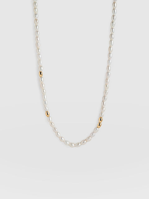 Jacqueline Pearl Necklace Gold - Women's Jewellery | Saint + Sofia® UK