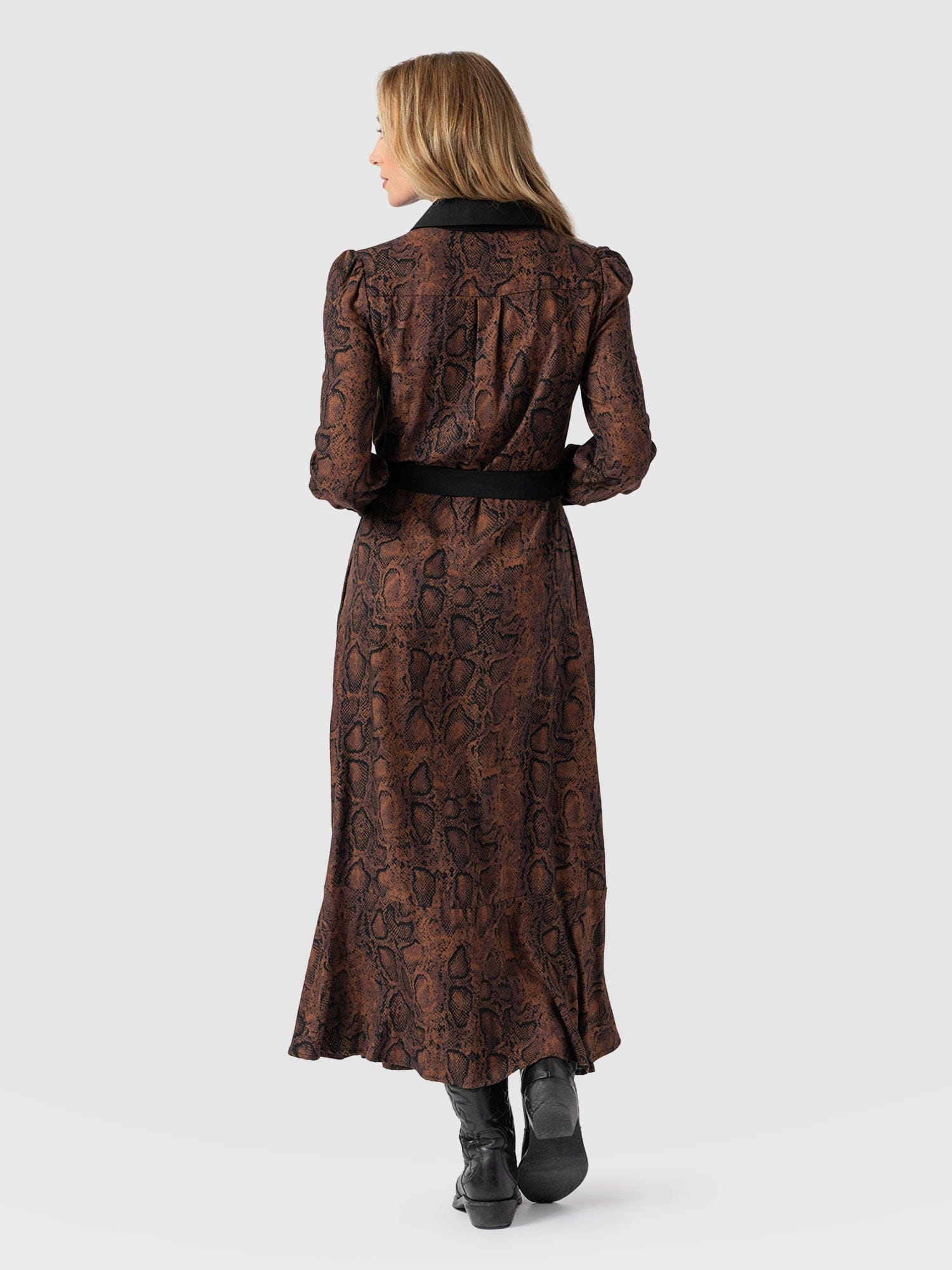 Jacqueline Shirt Dress Brown Snake - Women's Dresses | Saint + Sofia® UK