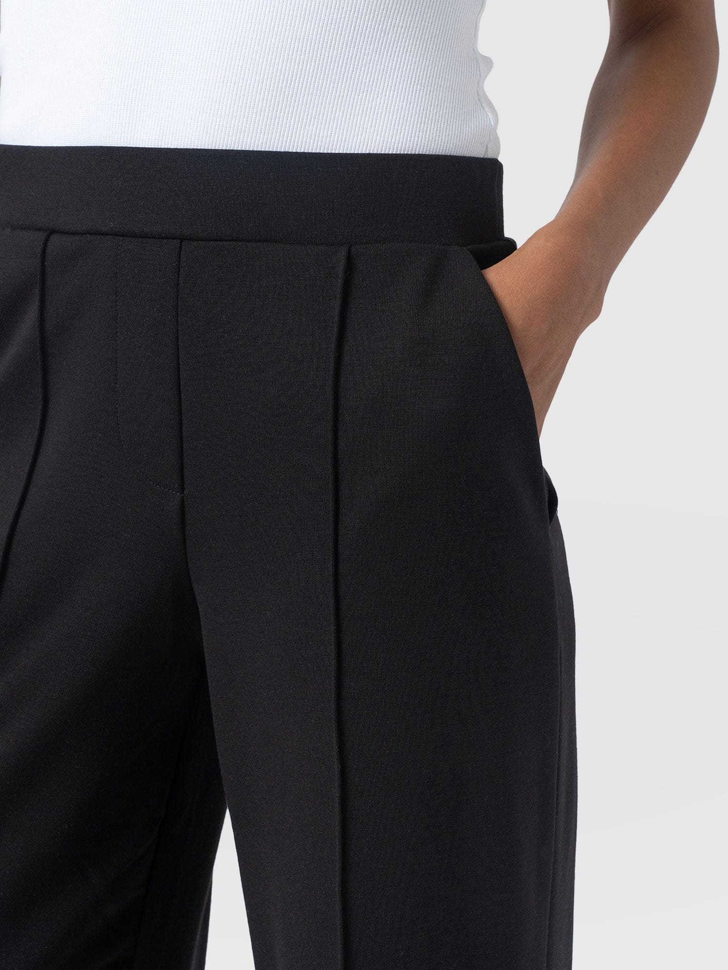 Keller Culotte Black - Women's Culottes | Saint + Sofia® UK
