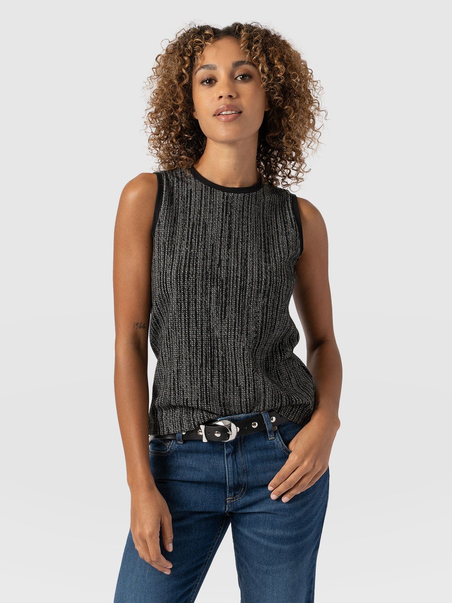 Keller Vest Grey/Black - Women's Vests | Saint + Sofia® UK