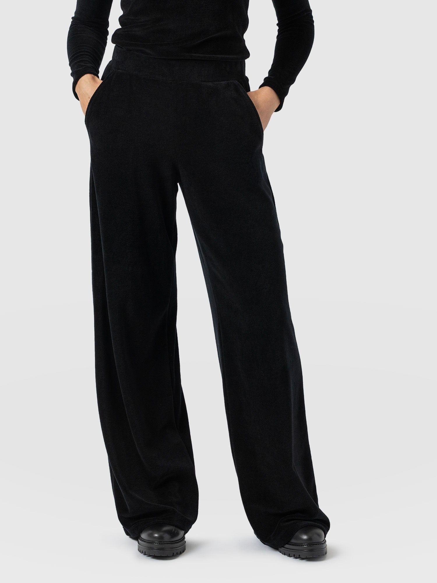 Keller Wide Leg Pant - Black Velvet - Women's Trousers | Saint + Sofia® UK