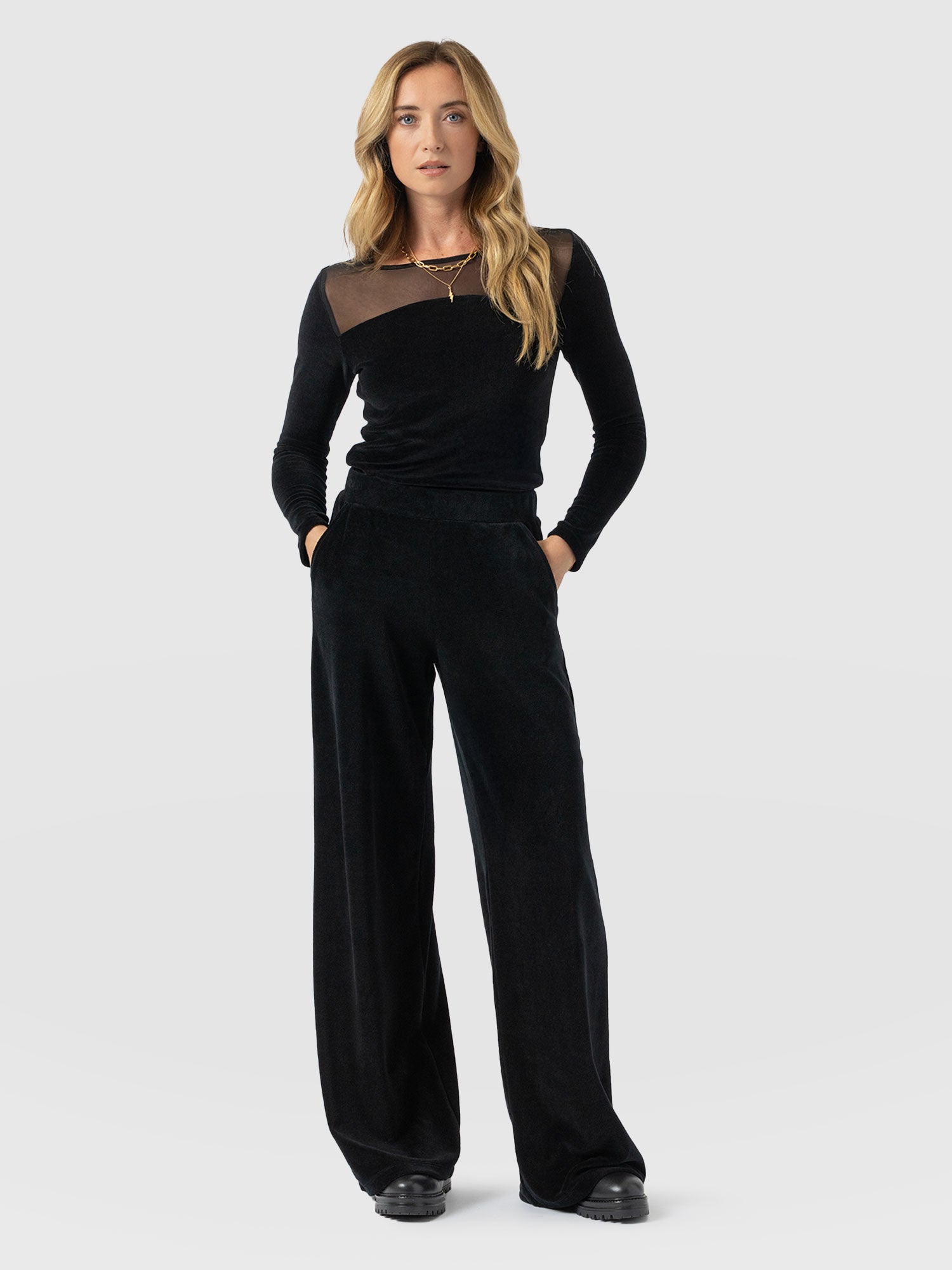 Keller Wide Leg Pant - Black Velvet - Women's Trousers | Saint + Sofia® UK