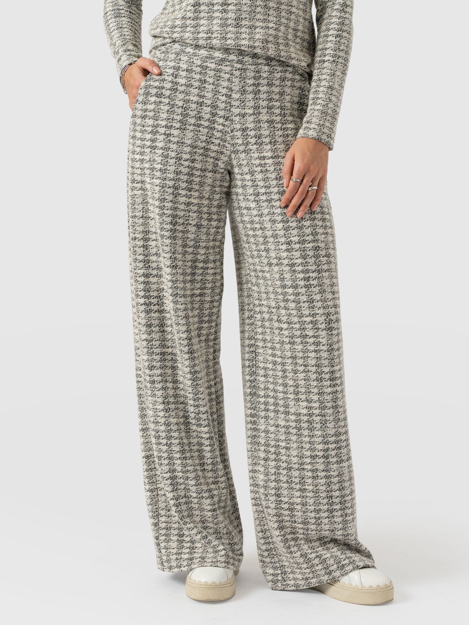 Keller Wide Leg Pant - Cream Boucle - Women's Trousers | Saint + Sofia® UK
