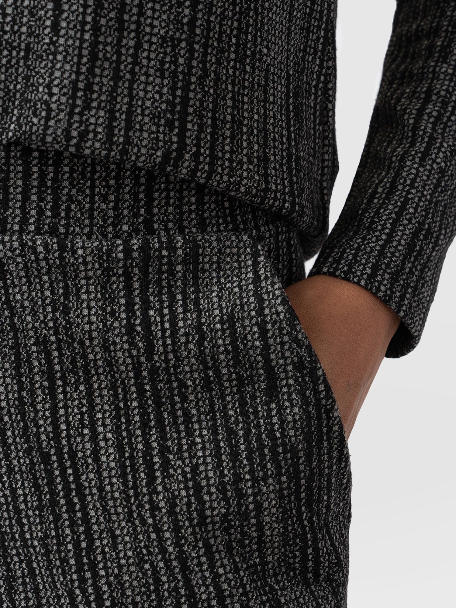 Keller Wide Leg Pant Grey/Black - Women's Trousers | Saint + Sofia® UK