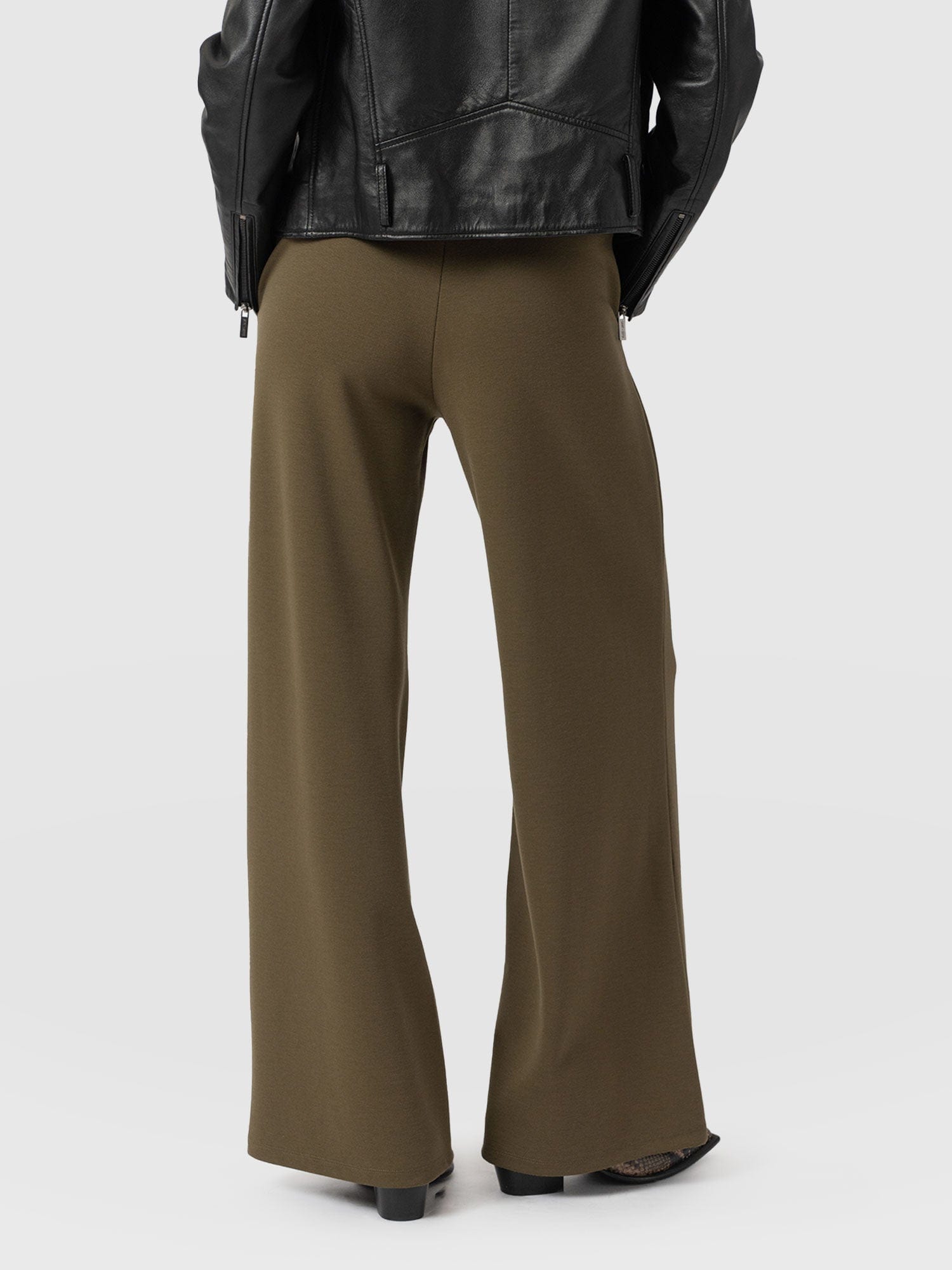 Keller Wide Leg Pant Khaki - Women's Trousers | Saint + Sofia® UK