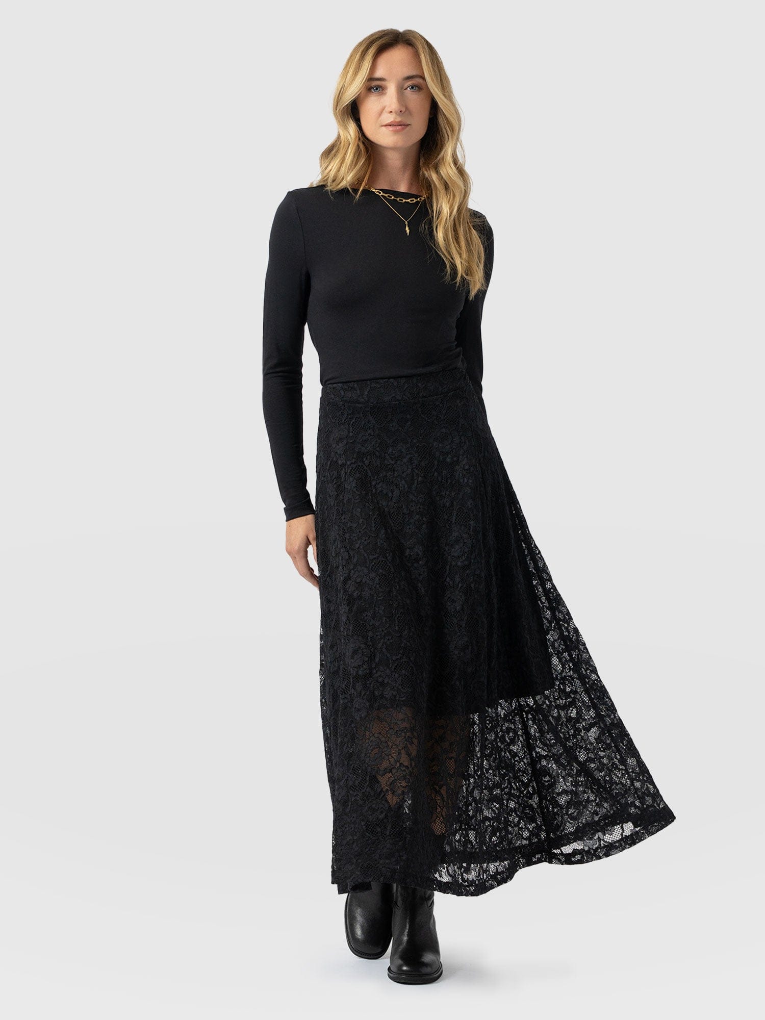Lana A - Line Skirt - Black Lace