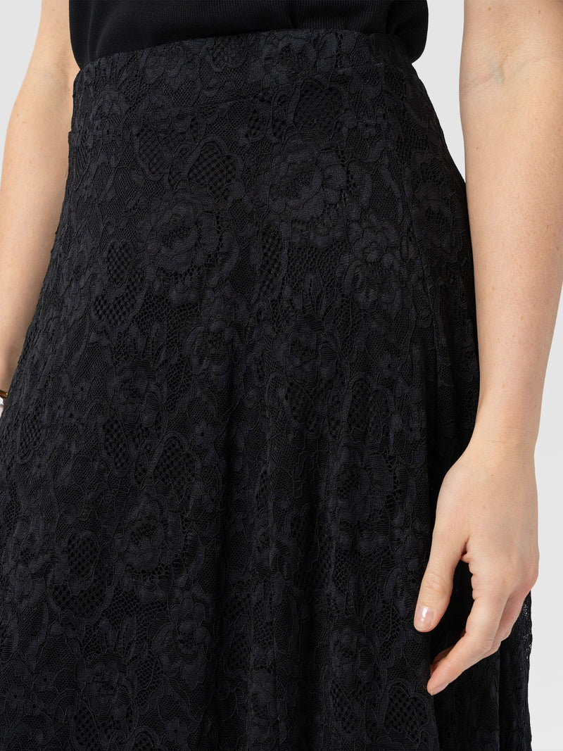Lana A - Line Skirt - Black Lace