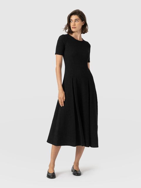 Lana Pleated Short Sleeve Dress - Black Boucle - Women's Dresses | Saint and Sofia® UK
