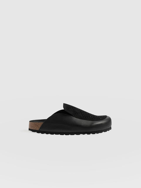 Lottie Studded Clogs Black - Women's Shoes | Saint + Sofia® UK