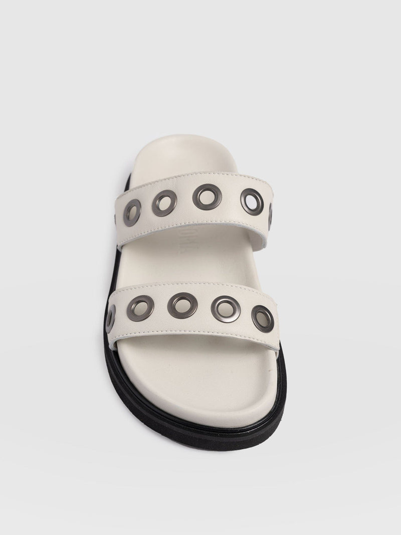 Madison Eyelet Slides - Cream