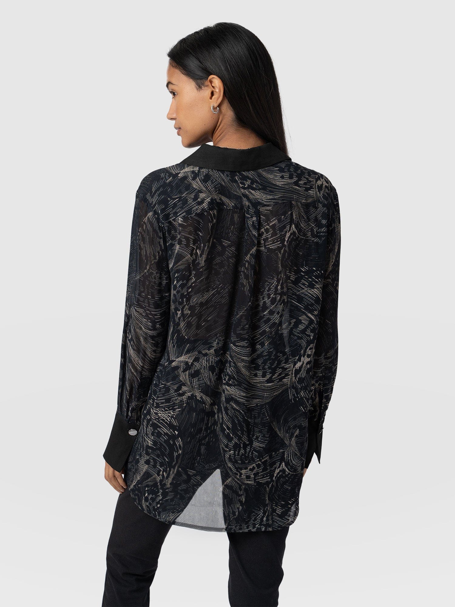Madison Shirt Spot Feather - Women's Shirts | Saint + Sofia® UK