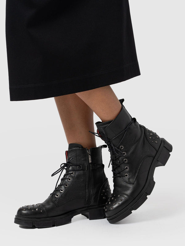 Noho Studded Boot - Black