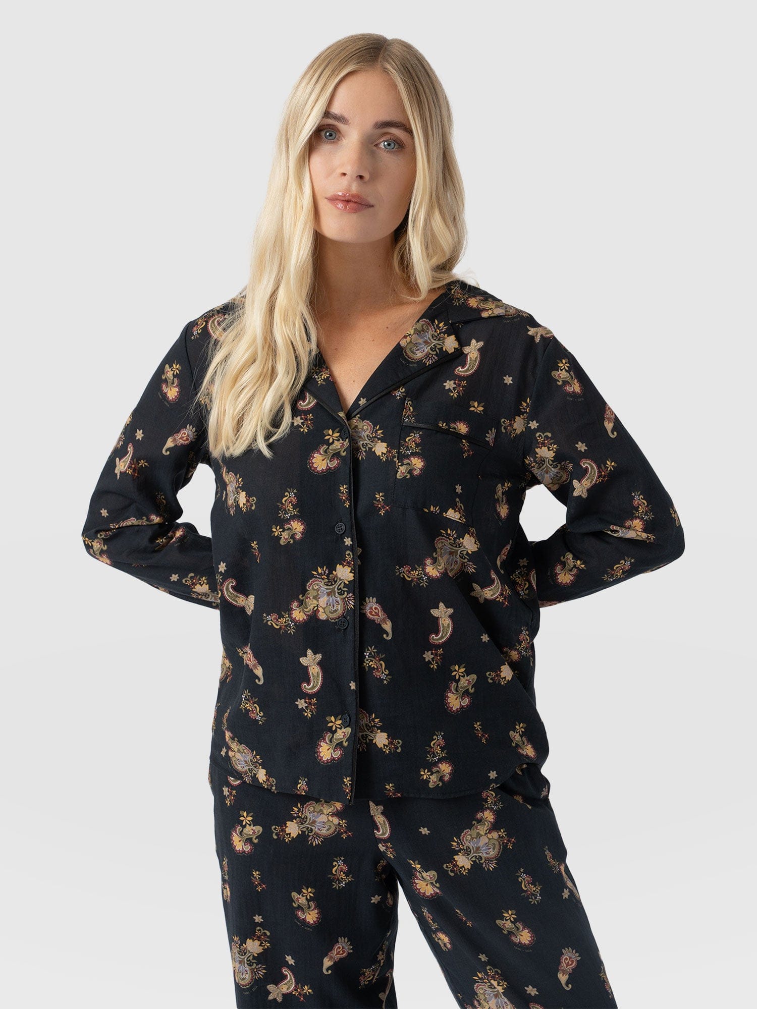 Norah Loungewear Set Black - Women's Shirts | Saint + Sofia® UK