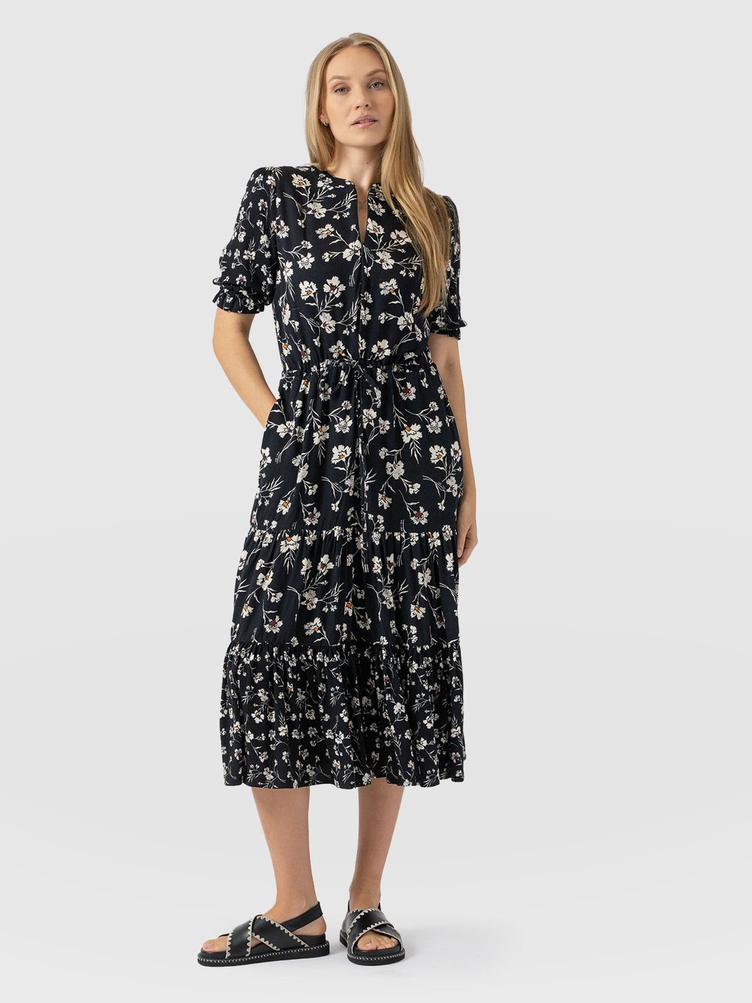 Olivia Zip Up Short Sleeve Dress - Black Spring Floral - Women's Dresss | Saint + Sofia® UK