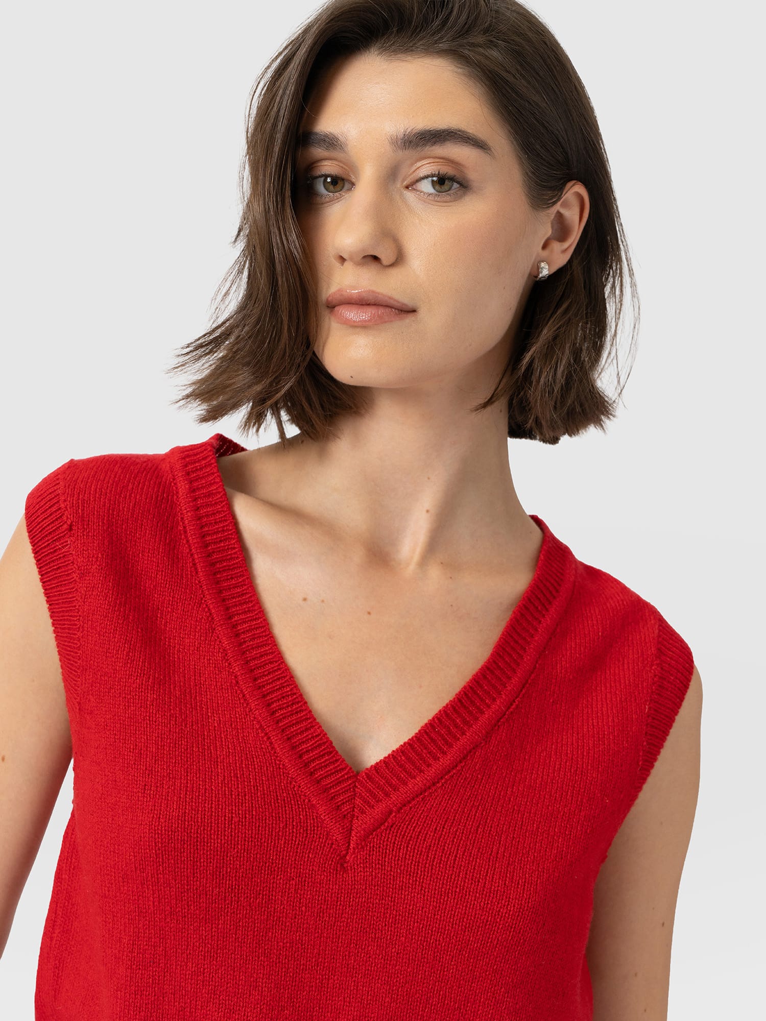 Oxford Cashmere V Neck Sleeveless Knit - Red