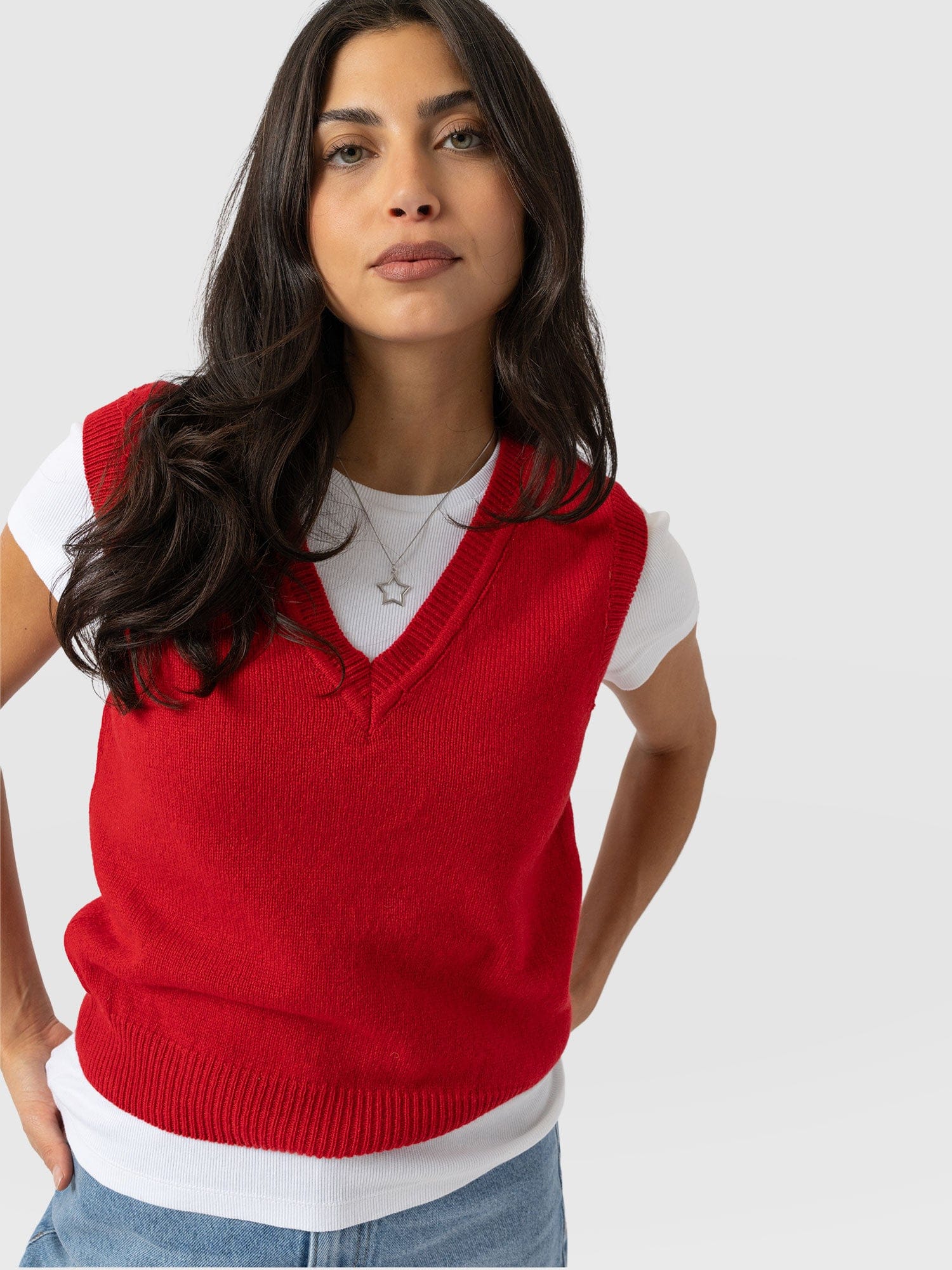 Oxford Cashmere V Neck Sleeveless Knit - Red
