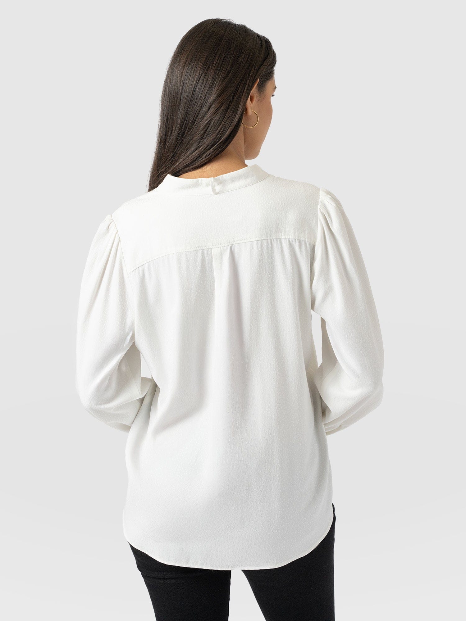Paxton Pussybow Blouse Cream - Women's Blouses | Saint + Sofia® UK