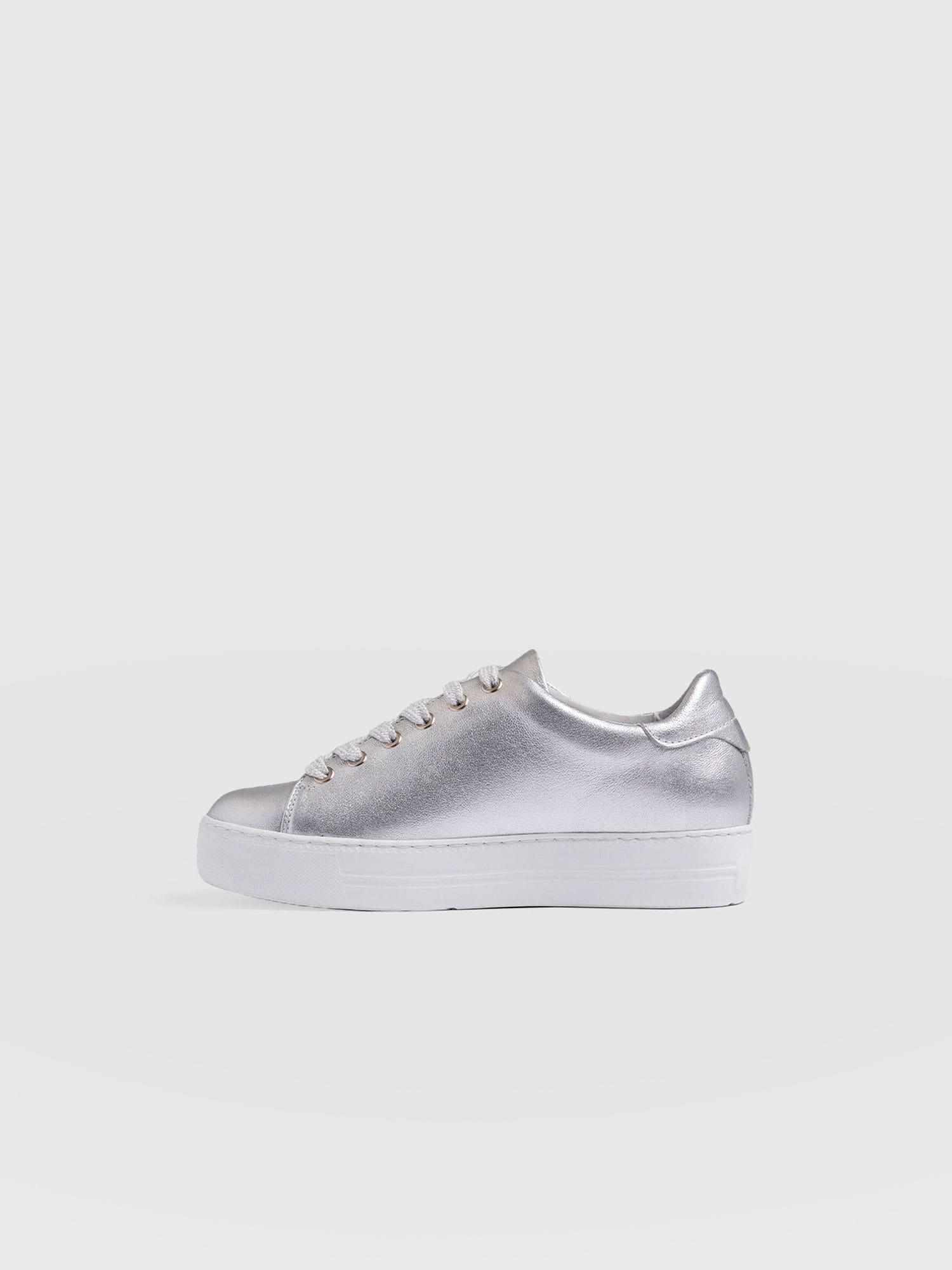 Portland Trainer Silver - Women's Trainers | Saint + Sofia® UK