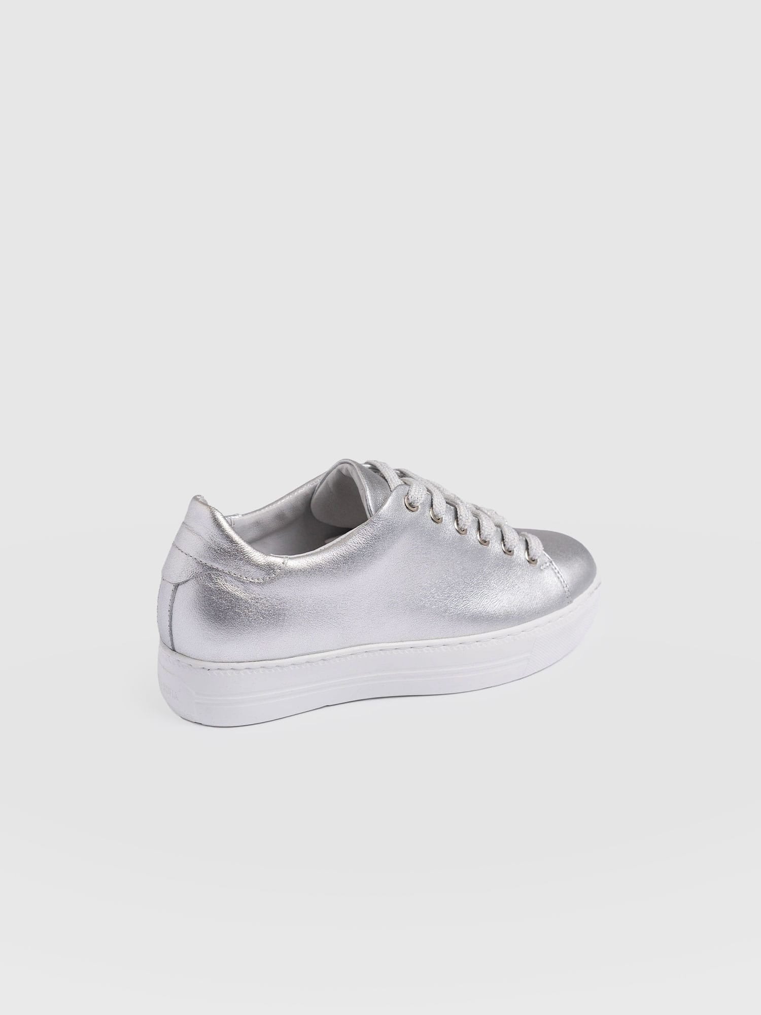 Portland Trainer Silver - Women's Trainers | Saint + Sofia® UK