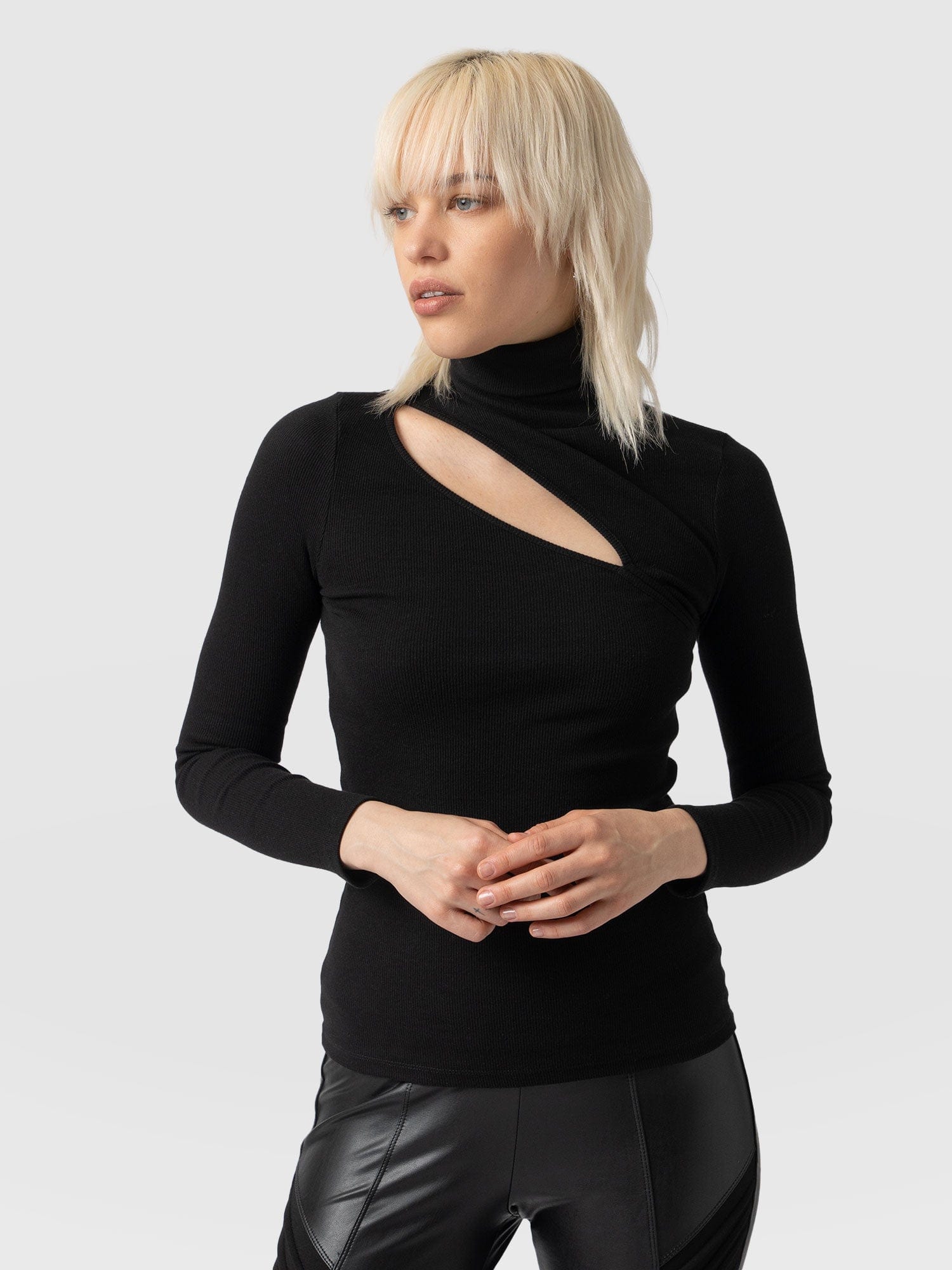Reveal Roll Neck Black - Women's Sweaters | Saint + Sofia® UK