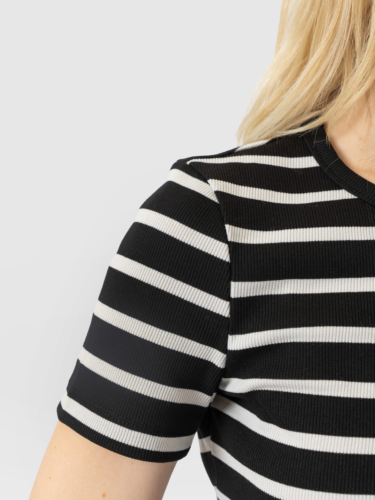 Ribbed Short Sleeve Tee - Black Stripe - Women's T-shirts | Saint and Sofia® UK