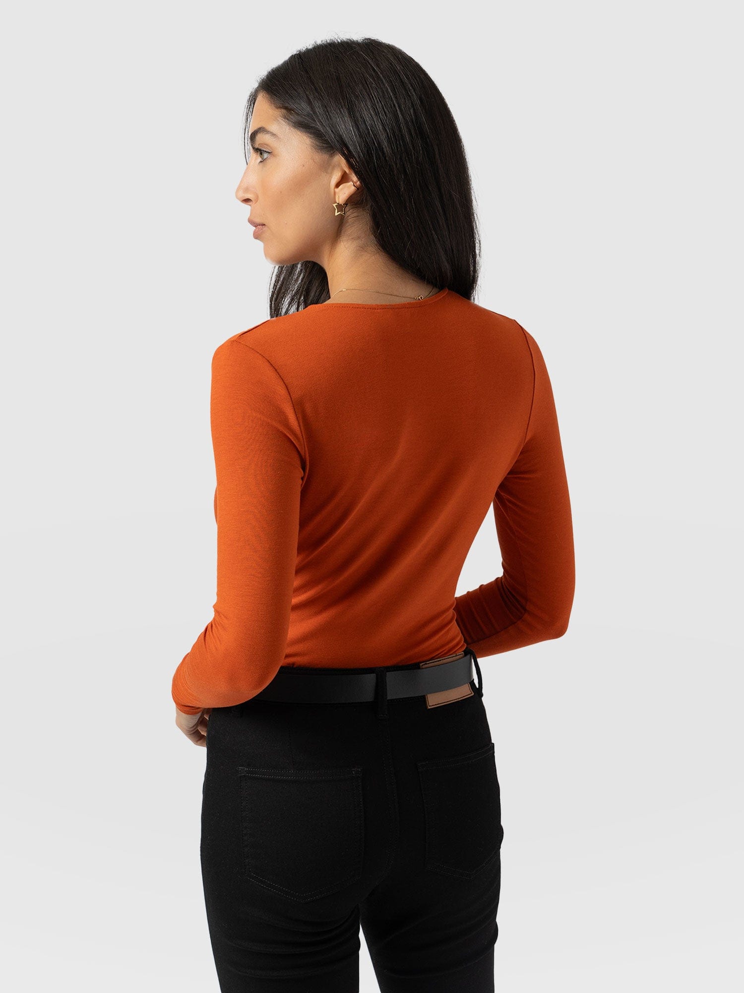 Rosa Wrap Tee Long Sleeve Amber - Women's Tops | Saint + Sofia® UK