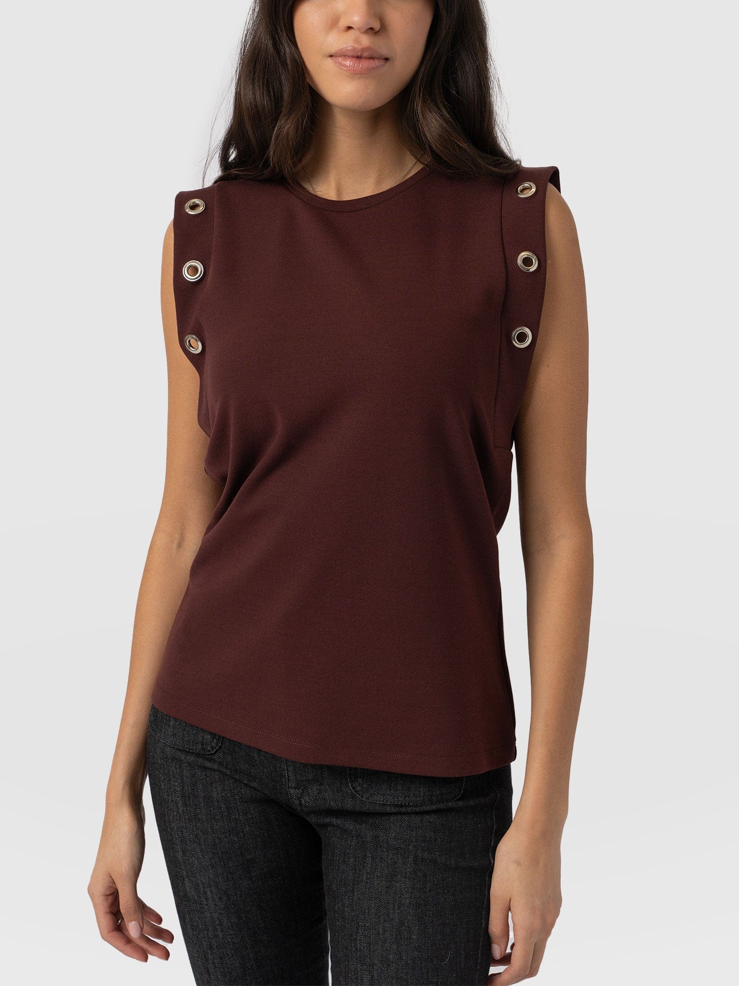 Rowan Tee Maroon Eyelet - Women's T-Shirts | Saint + Sofia® UK