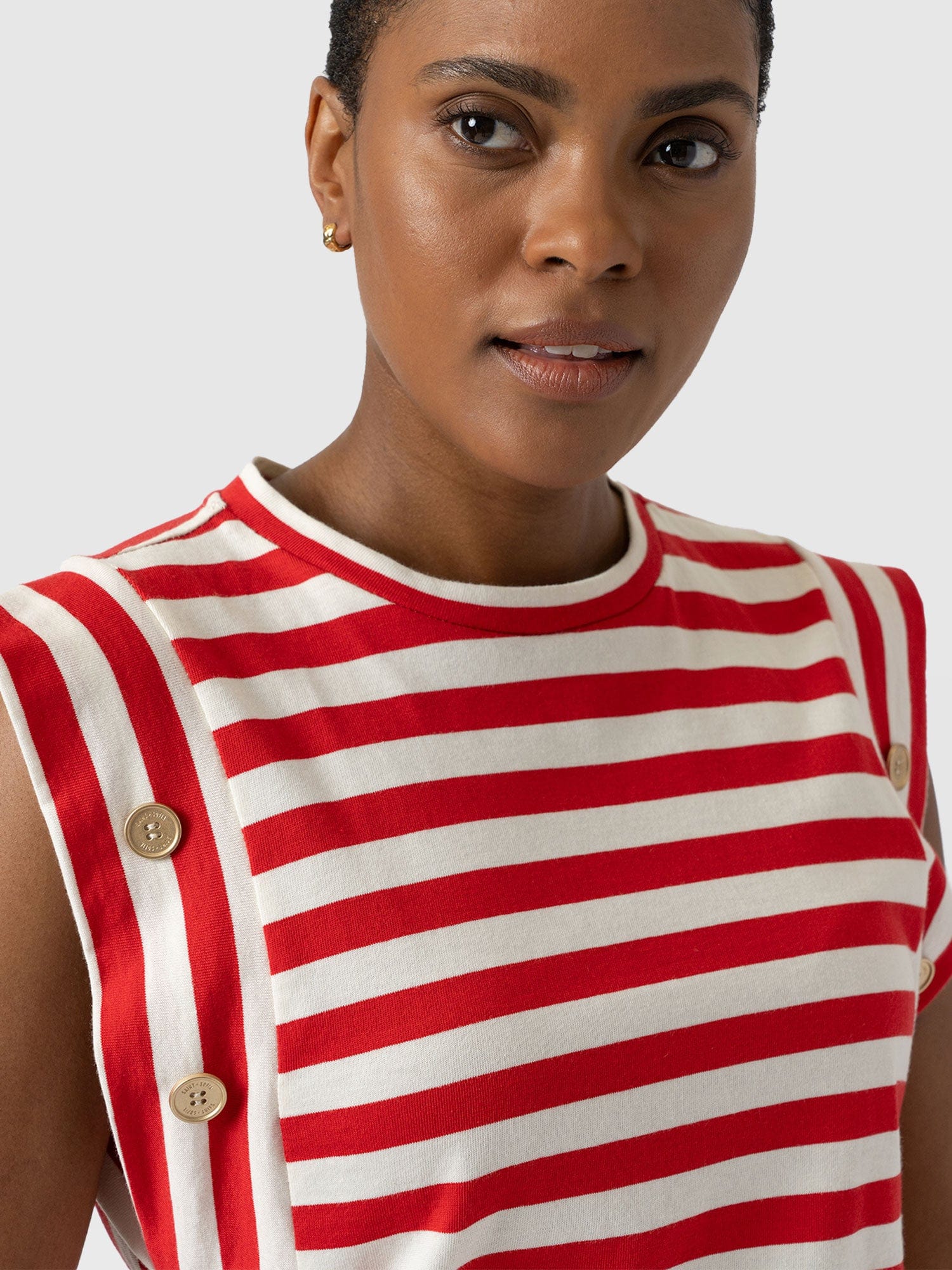 Rowan Tee - Red Stripe - Women's T-Shirts | Saint + Sofia® UK