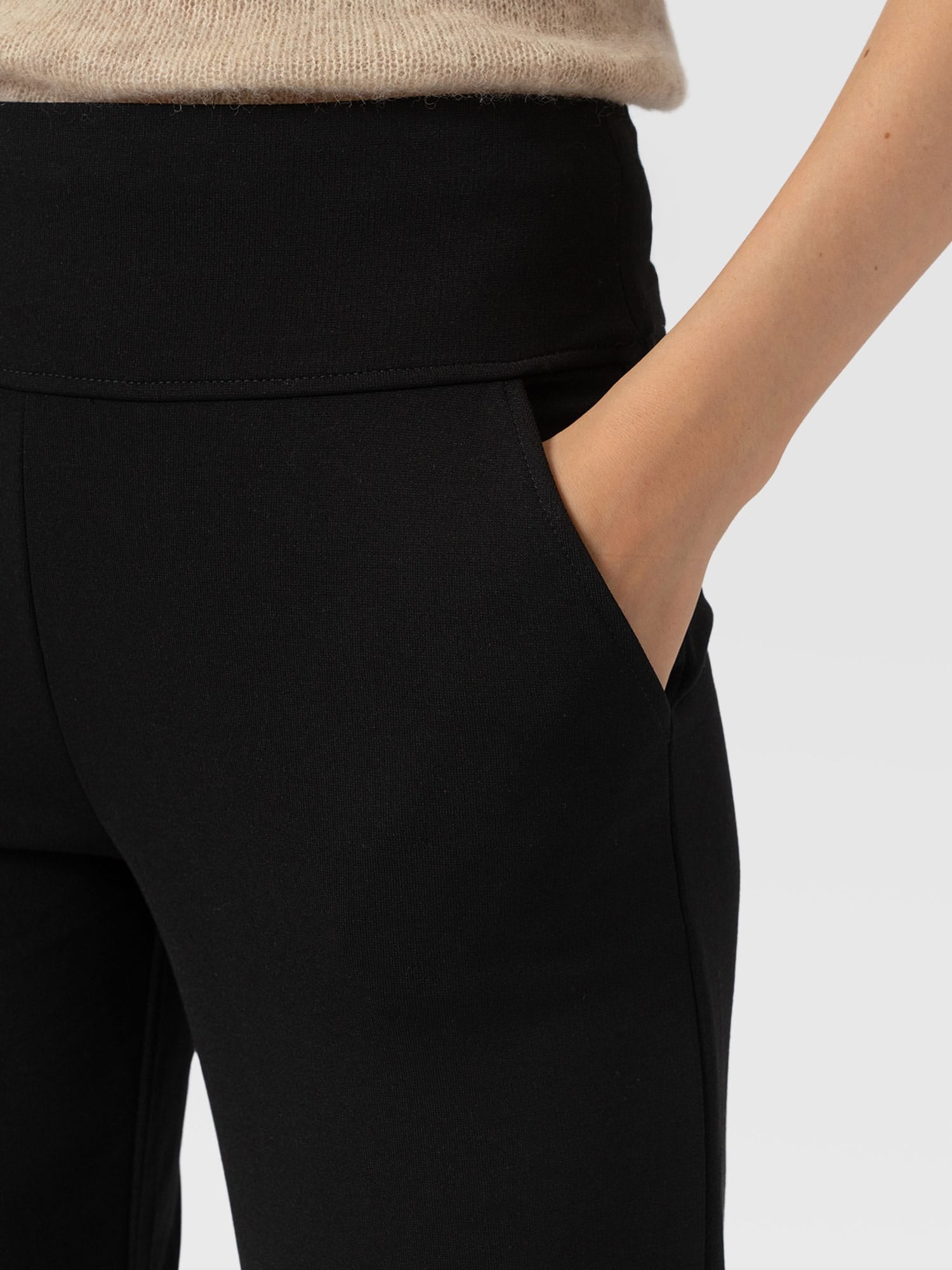 Runway Pant - Black