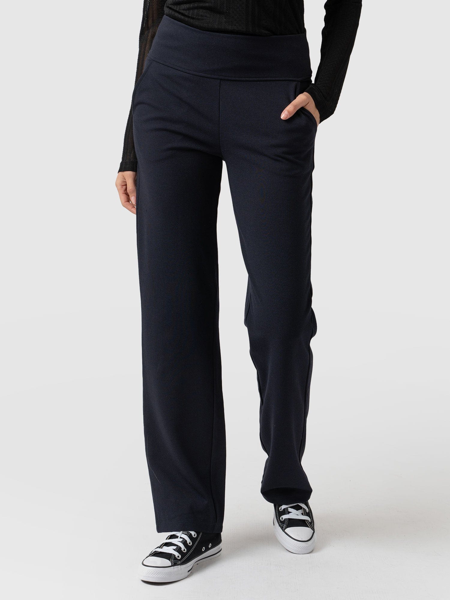 Runway Pant Navy - Women's Trousers | Saint + Sofia® UK – Saint + Sofia® UK | Official