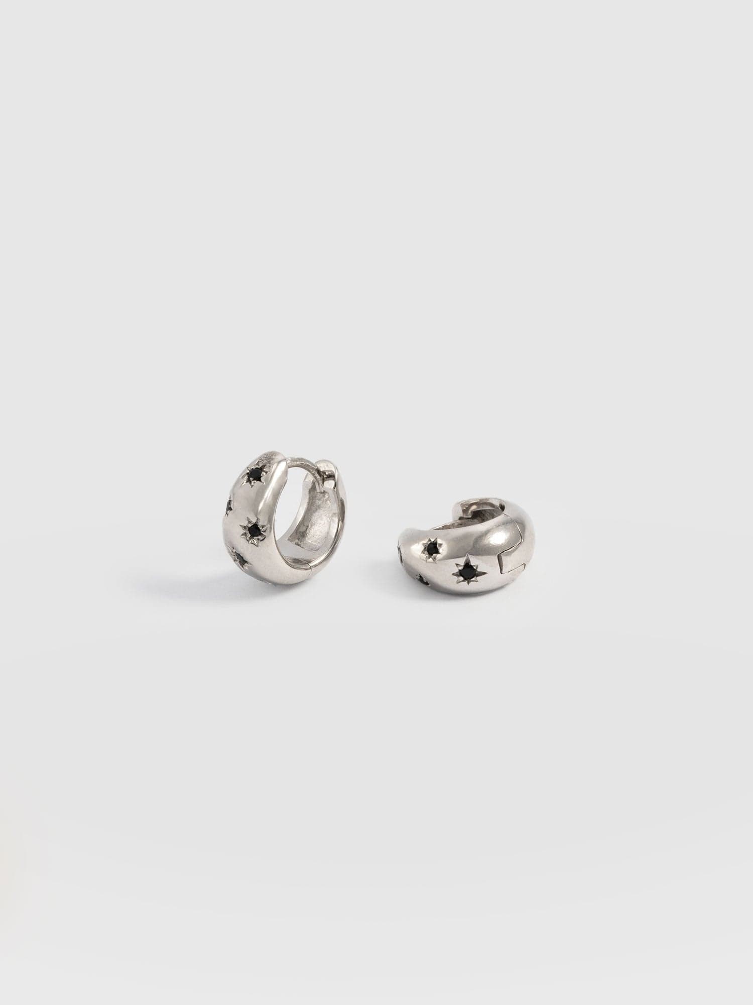 Scatter Star Huggie Earrings - Silver/Black