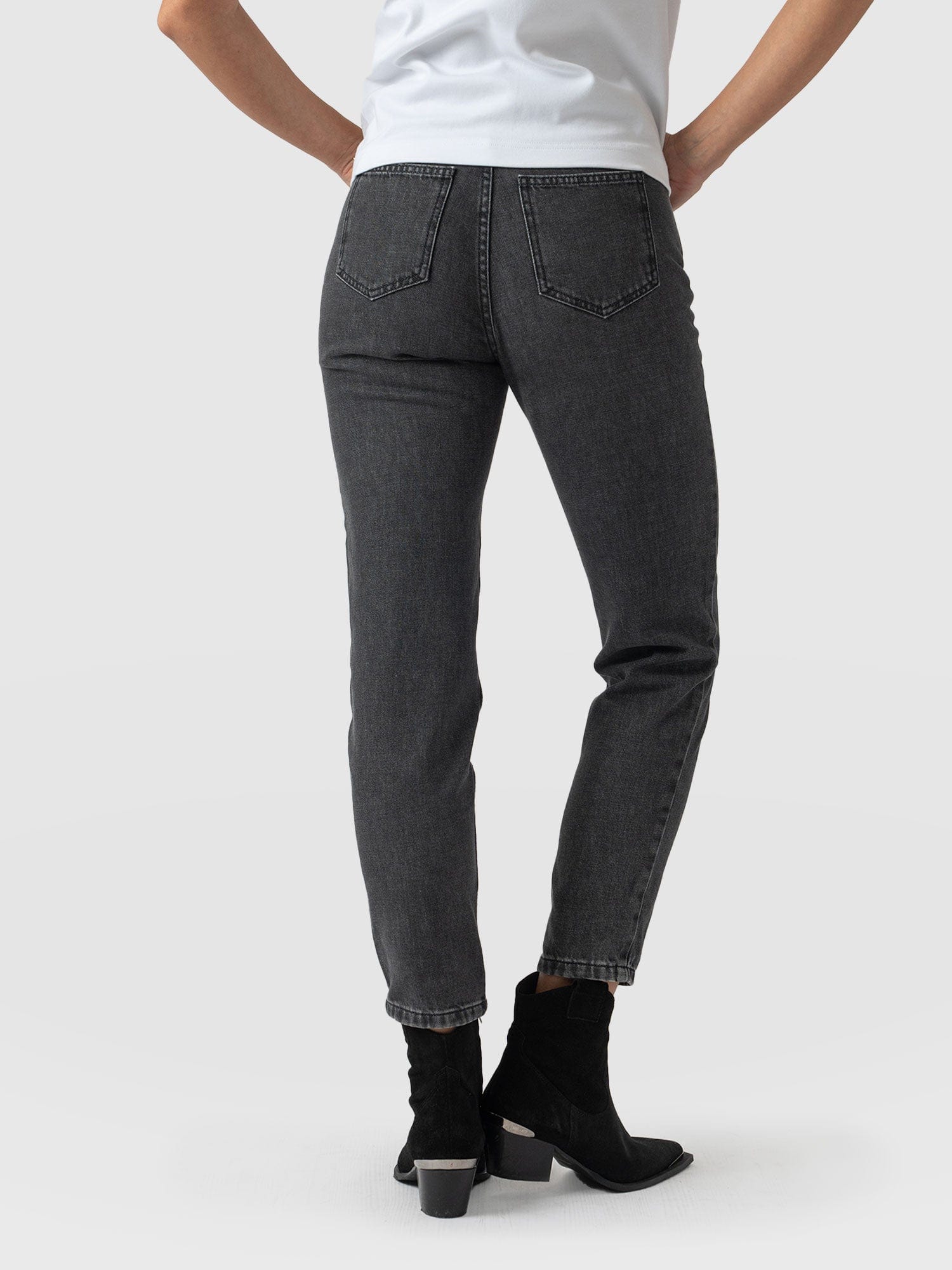 Slim Mom Jeans Black - Women's Jeans | Saint + Sofia® UK